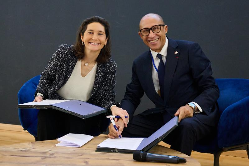 Renouvellement de la convention COSMOS x CNOSF